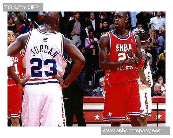 加内特与巅峰乔丹OK组合老詹库里交手回顾难度之大令人惊叹 加内特与巅峰乔丹OK组合老詹库里交手回顾难度之大令人惊叹