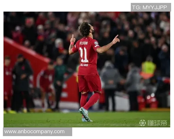 佩里西奇状态回暖本赛季已贡献2球8助助球队迎战利物浦首开记录 佩里西奇状态回暖本赛季已贡献2球8助助球队迎战利物浦首开记录