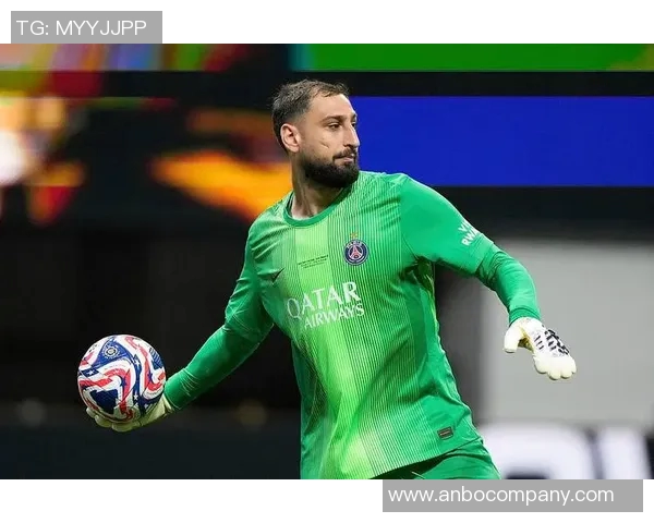 多纳鲁马表达对瓜迪奥拉执教的钦佩与向往,称其为每位球员的梦想之地