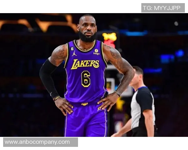 霍华德向ChatGPT询问历史前十球员的答案引发热议乔丹詹姆斯库里等传奇球星榜单揭秘