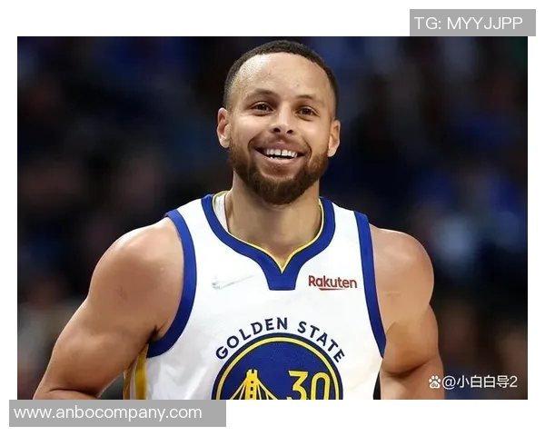 库里本赛季对阵拓者表现惊艳却遭遇三连败令人唏嘘