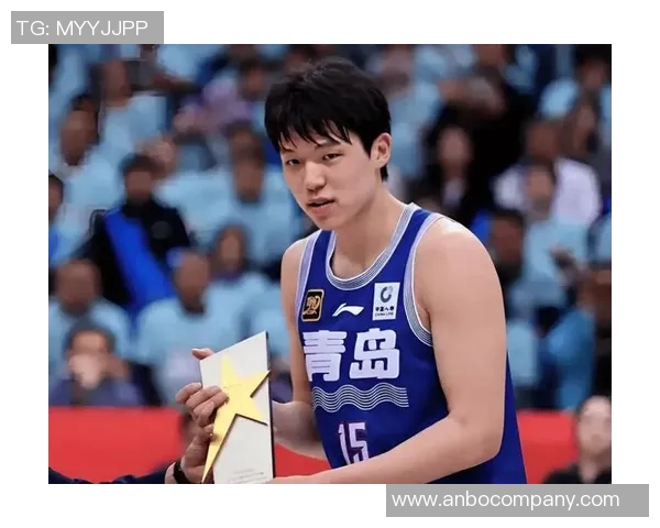 萧华惊讶杨瀚森迅速获得国际关注超越中国界限