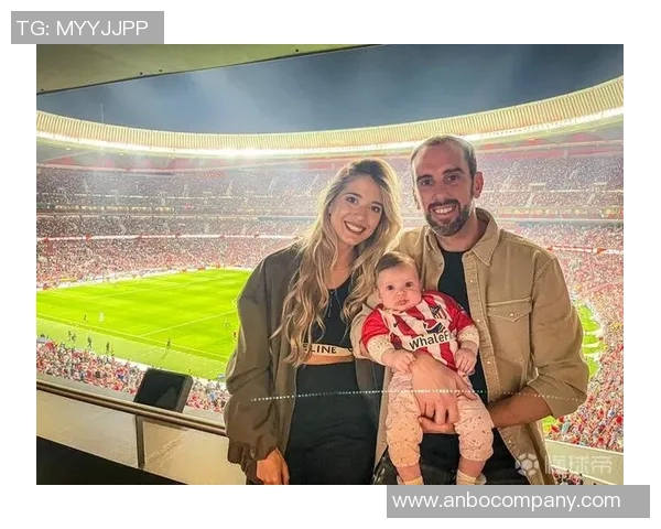 马德里竞技热烈欢迎名宿迭戈科斯塔和戈丁重返球队探访