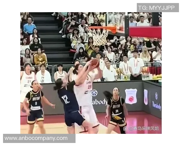 克莱本赛季替补出战8次投中5个以上三分球展现火力全开