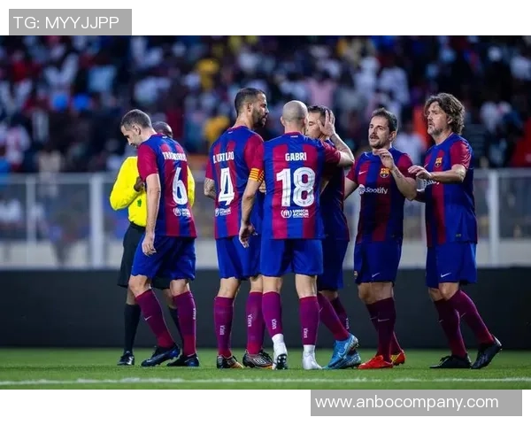 拉波尔塔称巴萨与巴黎对决是欧冠经典之战遗憾未能成行